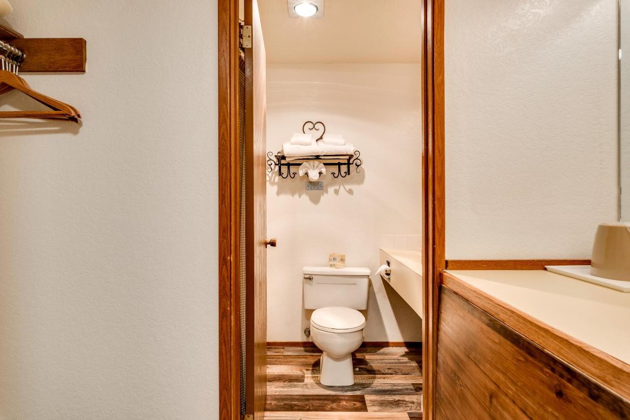 Alpine Rivers Inn Левенуэрт Экстерьер фото