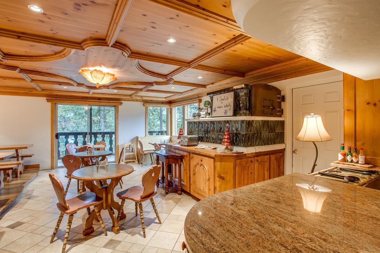 Alpine Rivers Inn Левенуэрт Экстерьер фото