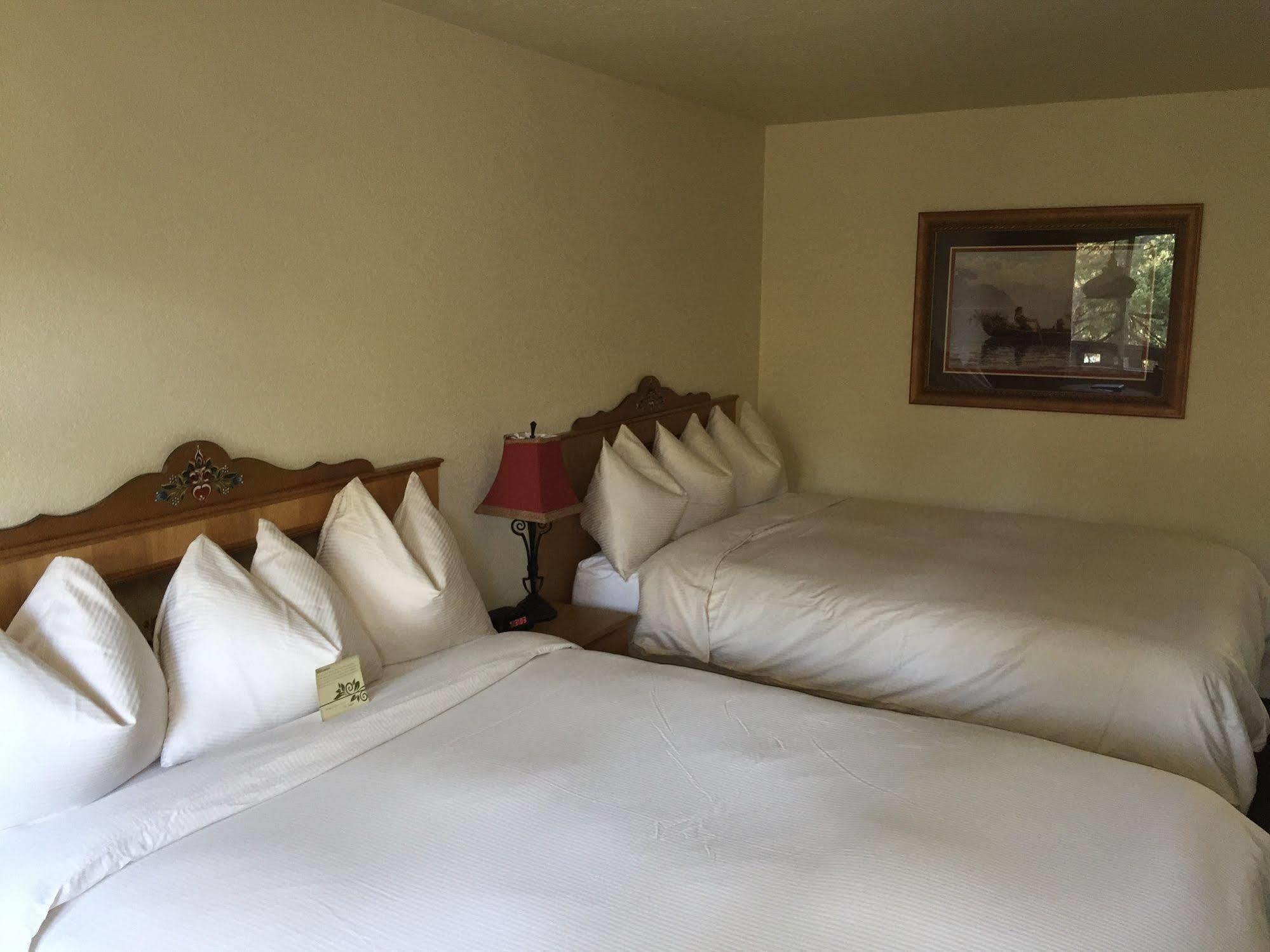 Alpine Rivers Inn Левенуэрт Экстерьер фото