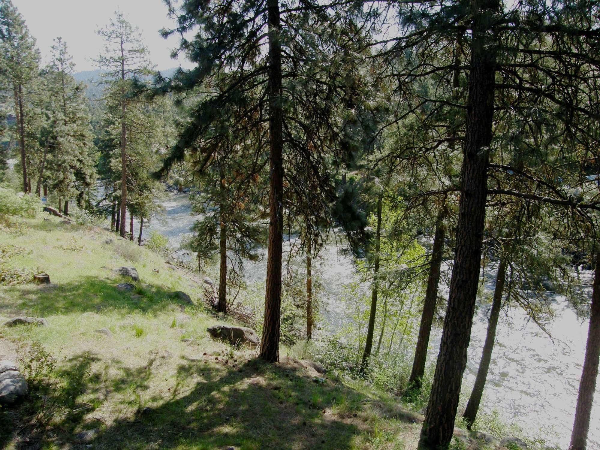 Alpine Rivers Inn Левенуэрт Экстерьер фото