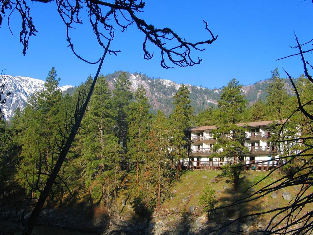Alpine Rivers Inn Левенуэрт Экстерьер фото